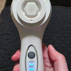 Conair true glow Sonic Facial Brush